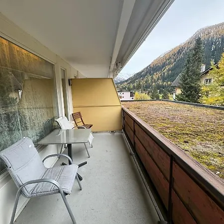Cresta Apartments - Studios